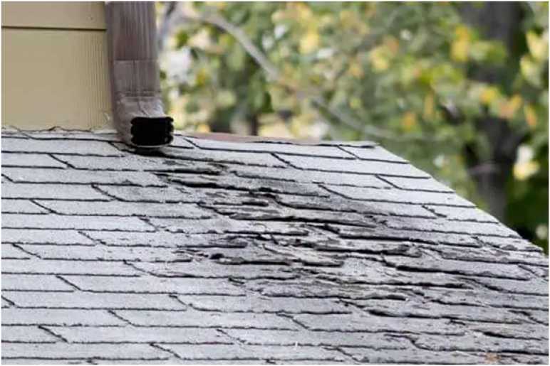 6 Ways to Know if You Should Repair or Replace Your Roof